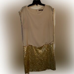 Suzy Shier Gold & Champagne Party Dress – Size L – Blouson Style